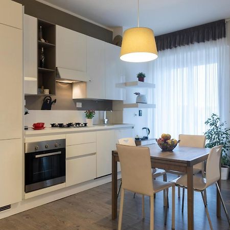 Seventh Heaven - Arco Della Pace Apartment Милано Екстериор снимка